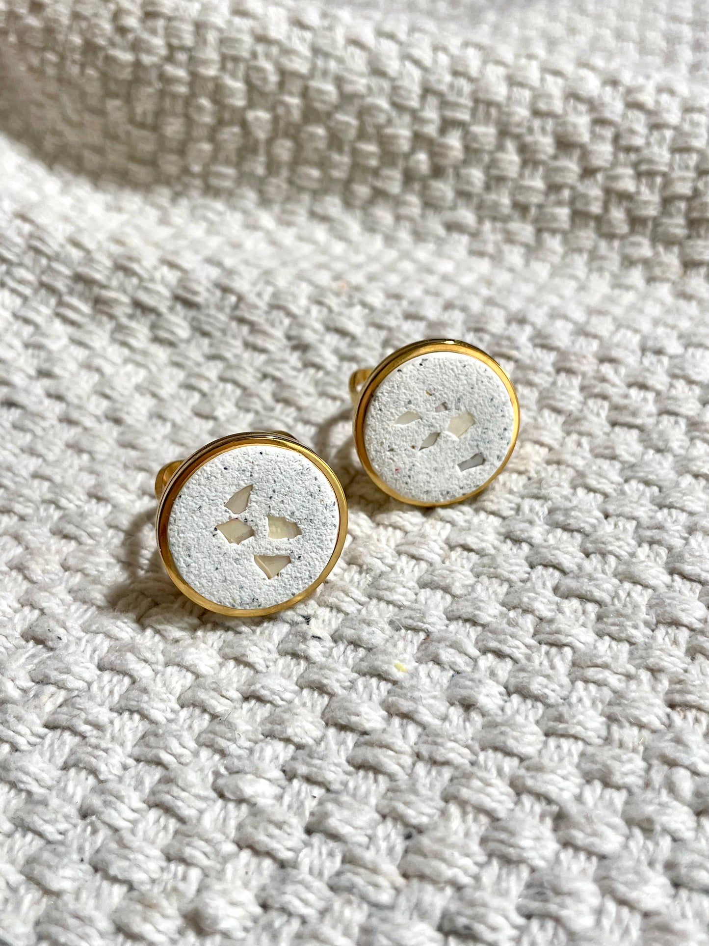 Shore Love Circle Ring