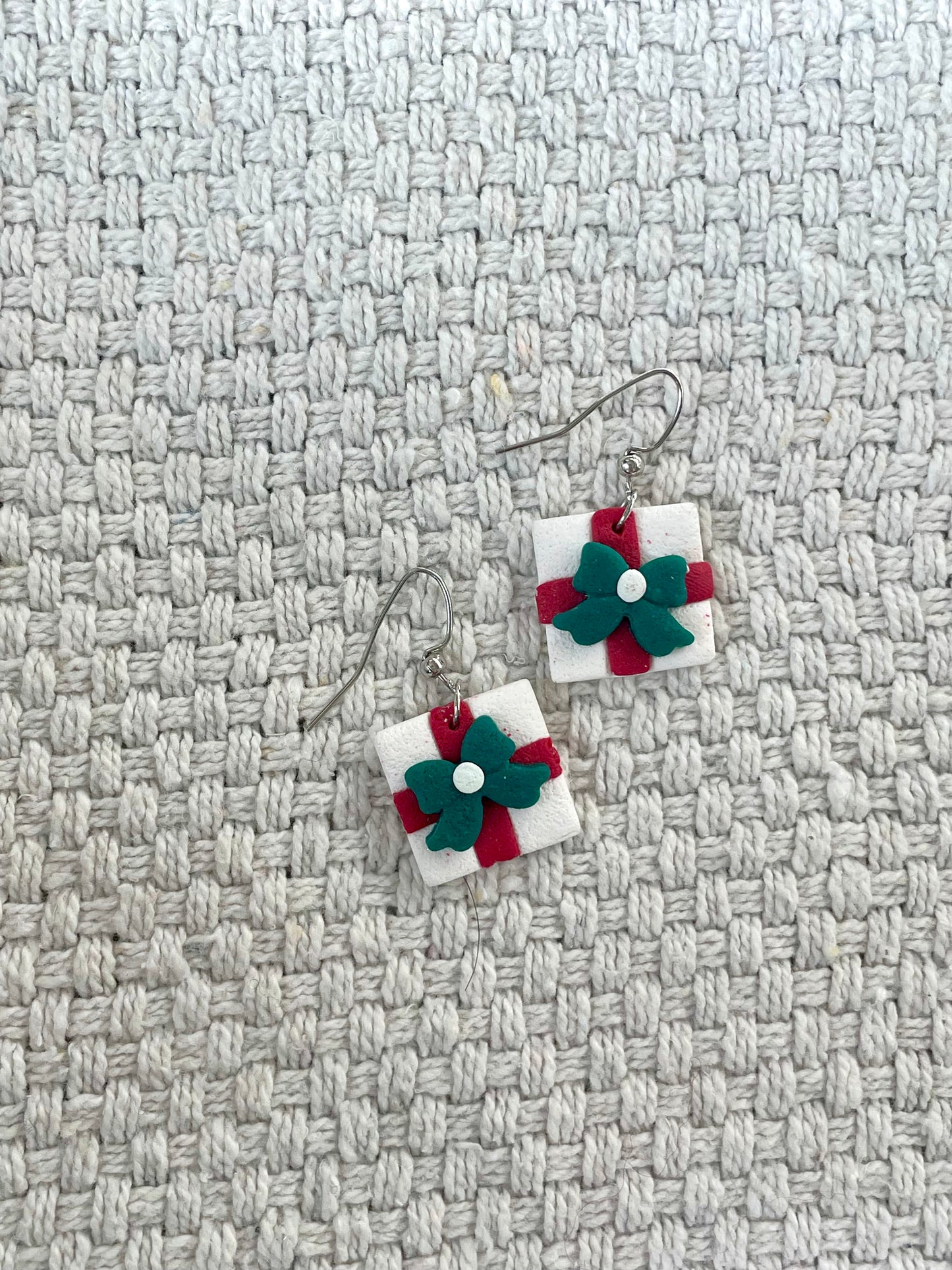 Christmas Present Earrings