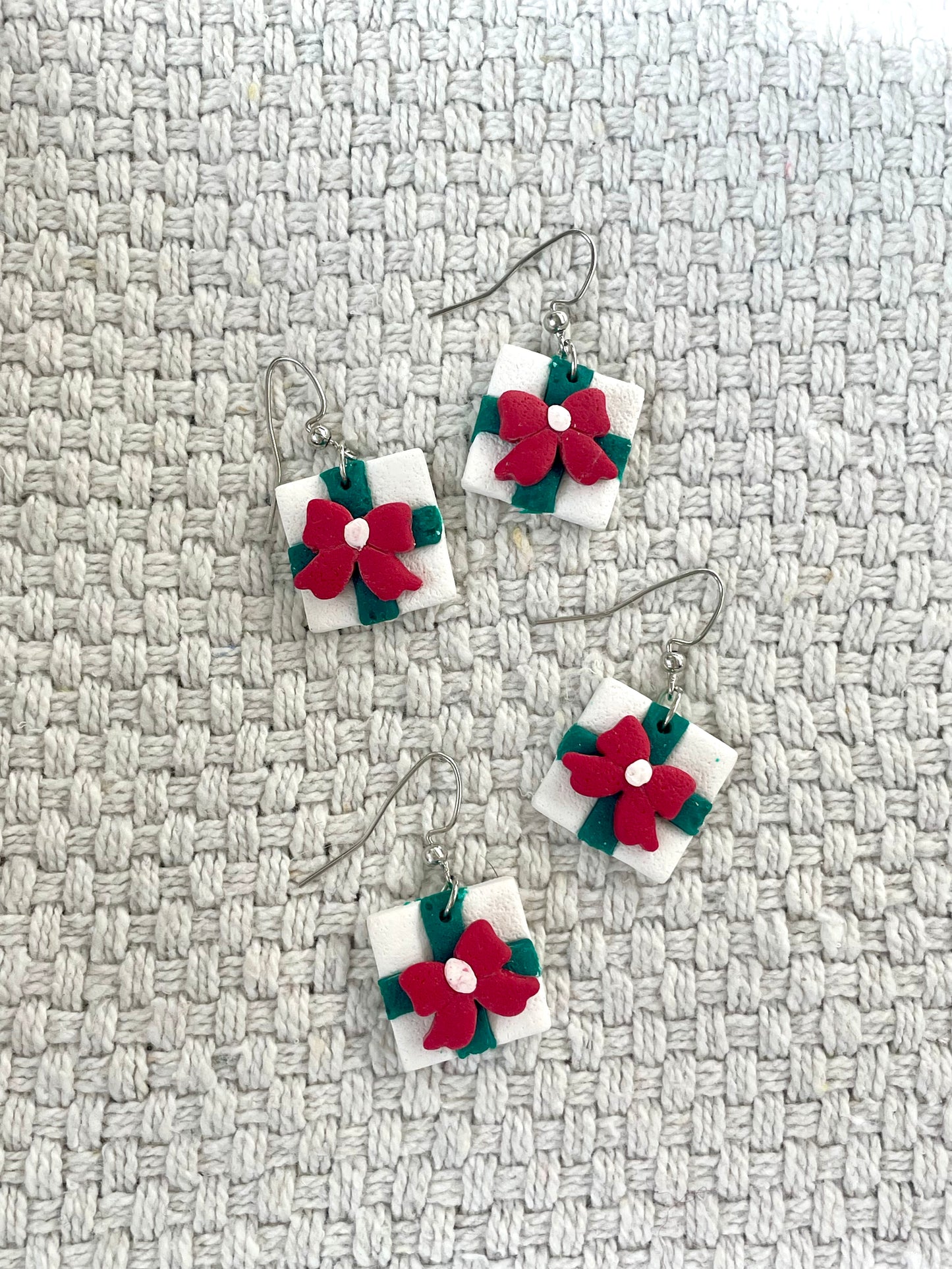 Christmas Present Earrings