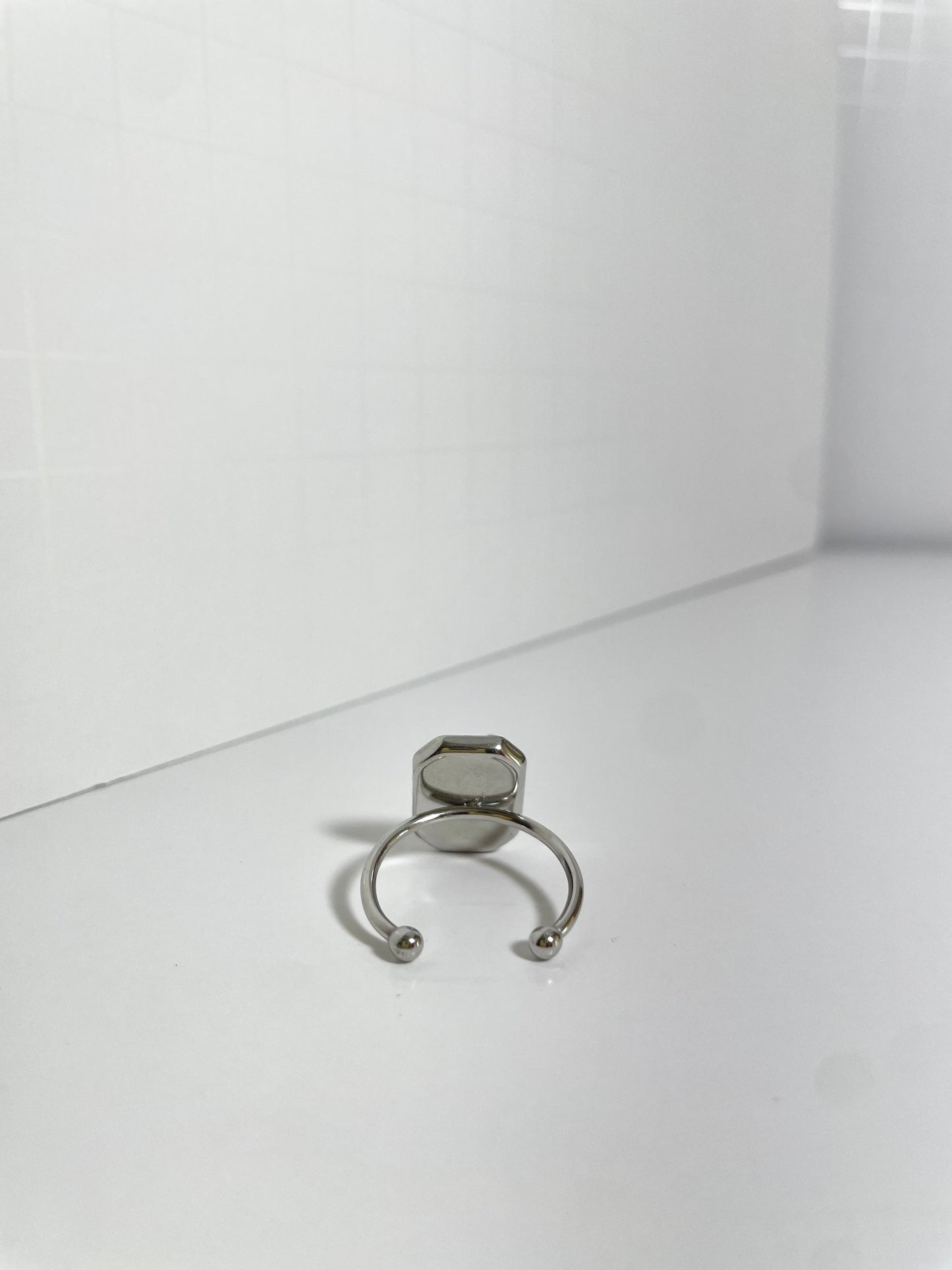 Soft Green Swirl Rings